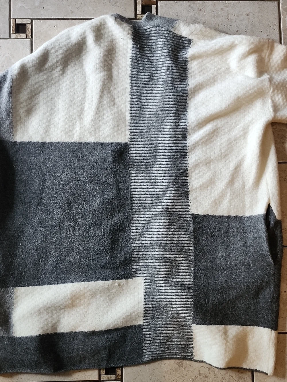Clotheshead Colorblock Open-Front Cardigan Sweater - Gray/White XL